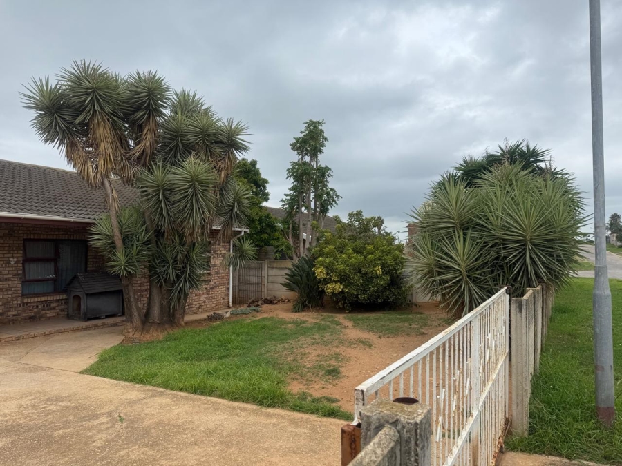  Bedroom Property for Sale in Azalea Park Eastern Cape